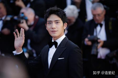 井柏然吃瓜,揭秘娱乐圈幕后真相